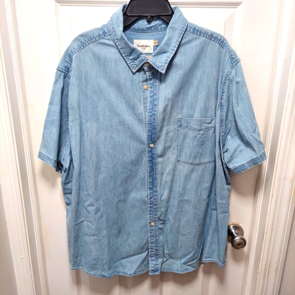 Men's Goodiefellow & Co Light Blue Denim Shirt XXL / fits Women's 16/18